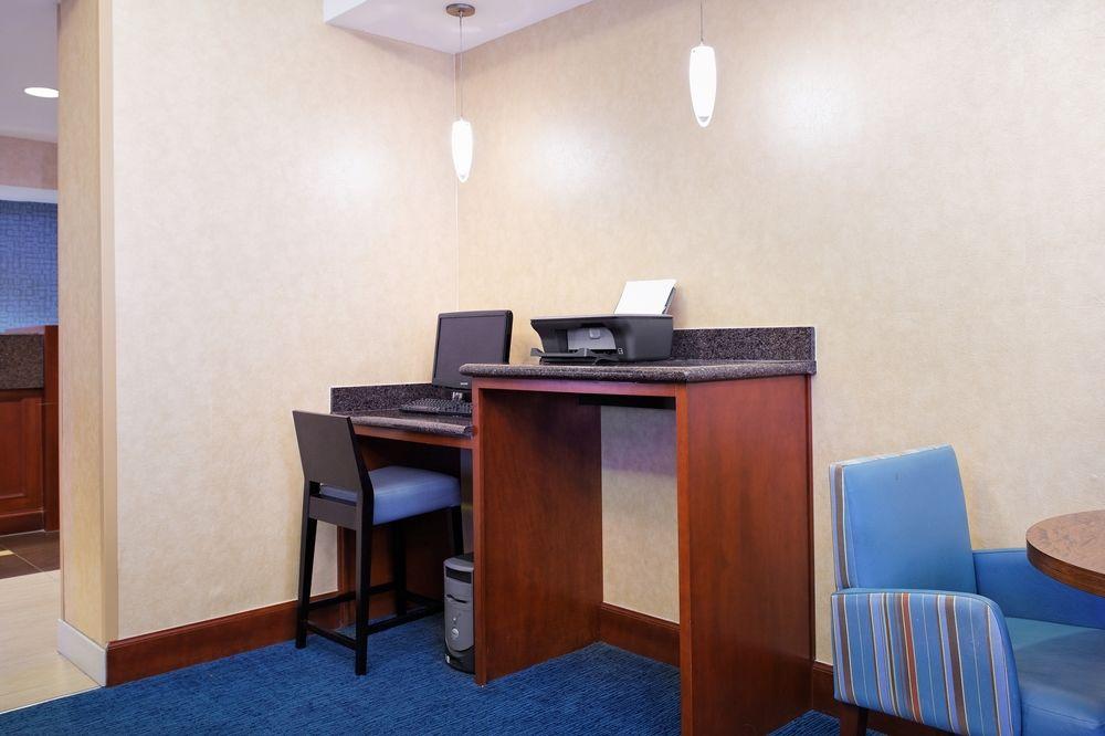 Residence Inn Knoxville Cedar Bluff Екстериор снимка