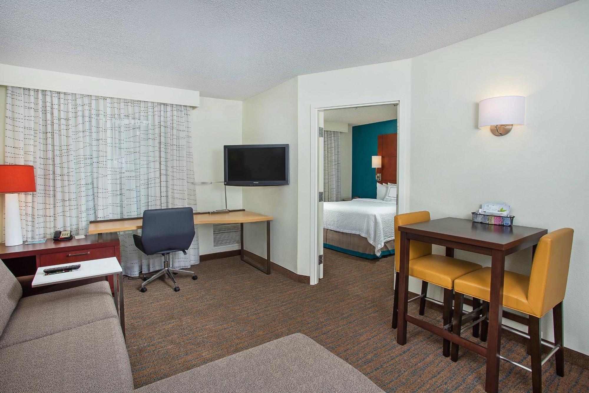 Residence Inn Knoxville Cedar Bluff Екстериор снимка