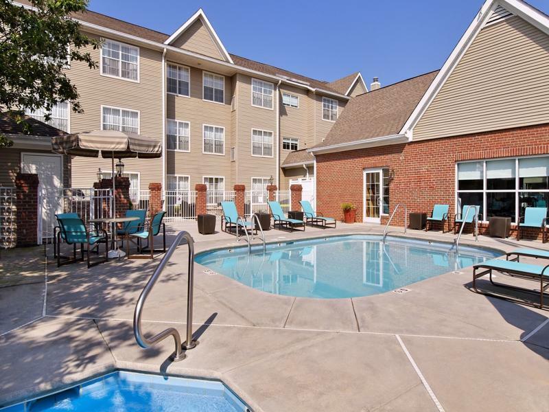 Residence Inn Knoxville Cedar Bluff Екстериор снимка